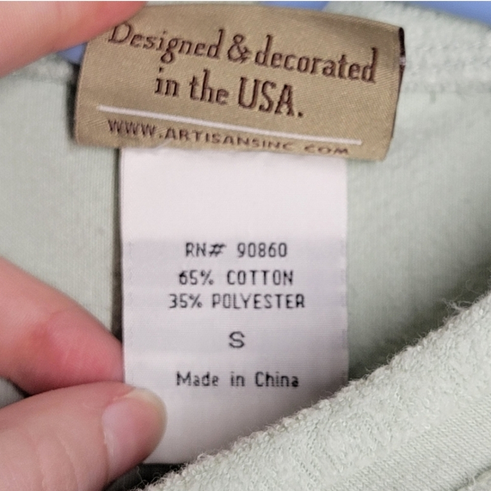 Artisans Pastel Green Horse Scene Sweatshirt - Picture 6 of 7